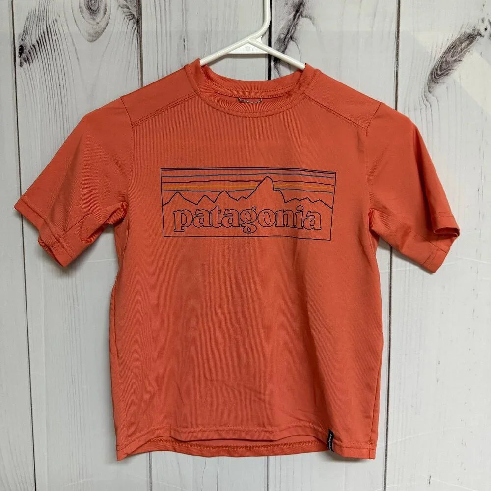 Patagonia Kids‎ Capilene Silkweight T-Shirt S 7-8 Coho Coral EUC